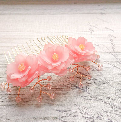 八重桜のヘアーコーム