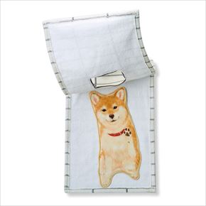 すき間からのぞく柴犬タオル