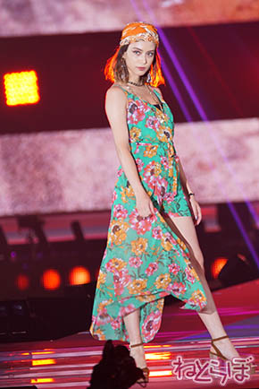 滝沢カレン 森星 香川沙耶 瑛茉ジャスミン 欅坂46