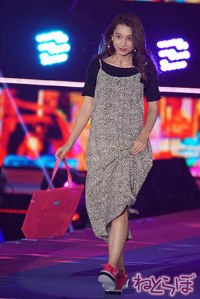 藤田ニコル ガルアワ