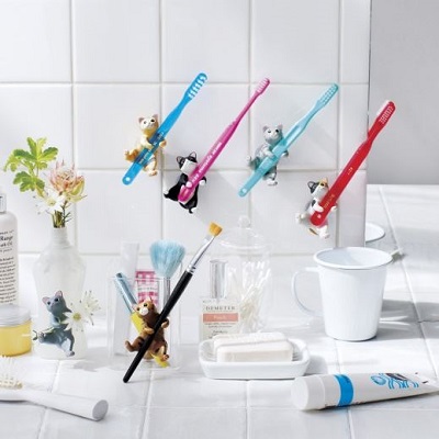 猫のペンスタンド