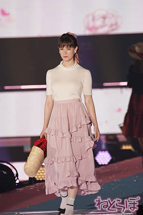 トリンドル ガルアワ