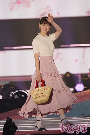 トリンドル ガルアワ