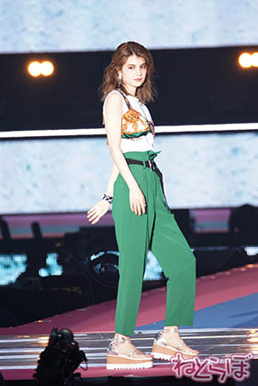 トリンドル ガルアワ