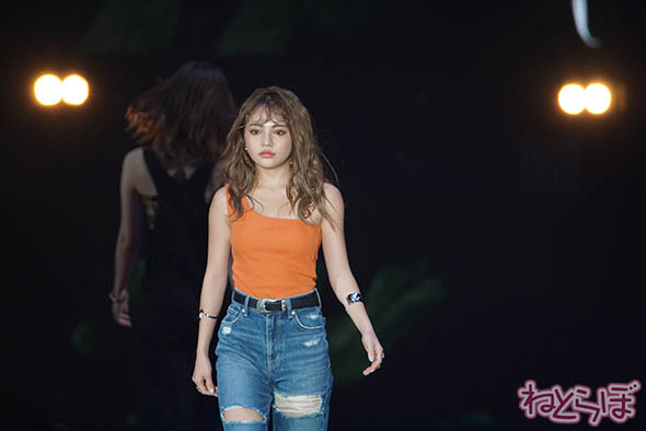 トリンドル ガルアワ