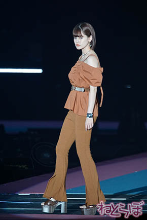 トリンドル ガルアワ