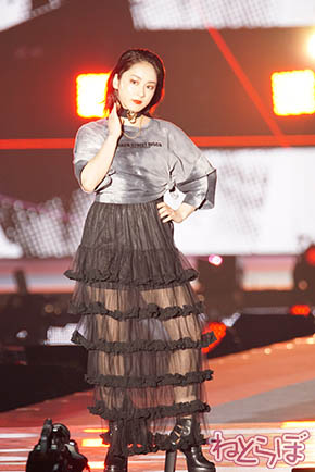 トリンドル ガルアワ