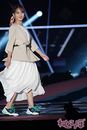 トリンドル ガルアワ