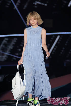 トリンドル ガルアワ