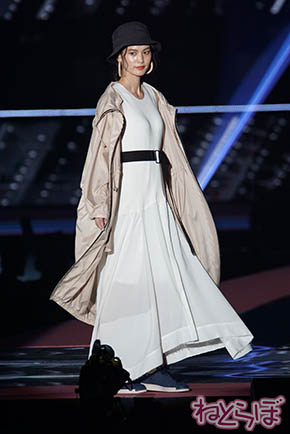 トリンドル ガルアワ