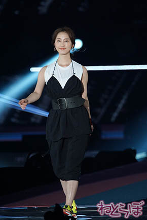 トリンドル ガルアワ