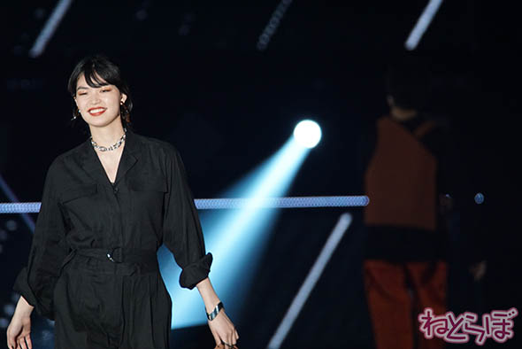 トリンドル ガルアワ