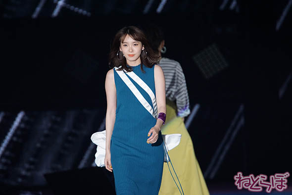 トリンドル ガルアワ