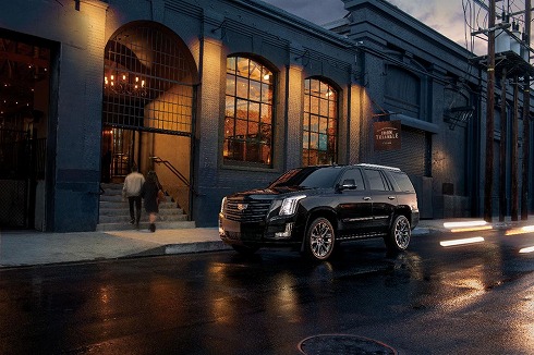 キャデラック SUV