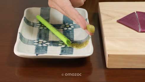 YouTube 発狂 サラリーマン スーツ 寿司 握る ストップモーションクッキング 動画 omozoc