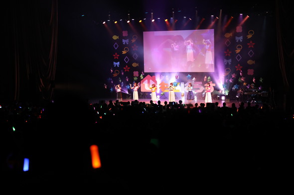 ひもてはうす 石ダテコー太郎 洲崎綾 明坂聡美 三森すずこ 上坂すみれ 西明日香 木野日菜