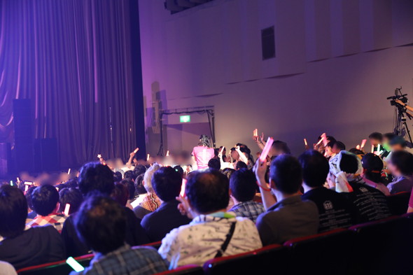 ひもてはうす 石ダテコー太郎 洲崎綾 明坂聡美 三森すずこ 上坂すみれ 西明日香 木野日菜