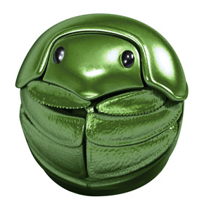 丸まった緑のマンマルコガネ