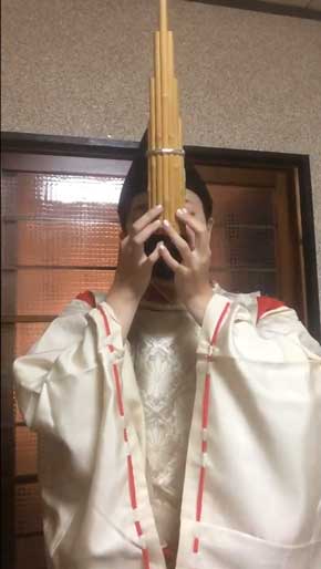 平安貴族 ファミマ 笙 演奏 入店  音楽 カニササレアヤコ