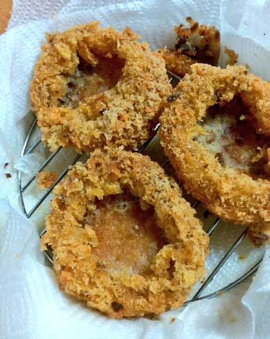 揚げたら中身が全部どっかいった コロッケ 元気が出る 中身 なくなる 料理