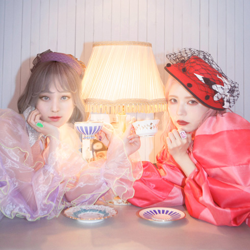 uca 益若つばさ 菅野結以 バーチャルドール CG