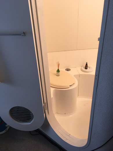 中銀カプセルタワー 銀座 黒川紀章 部屋 暮らし 報告 レポ 雨漏り