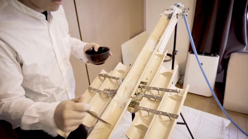 流しそうめんギター