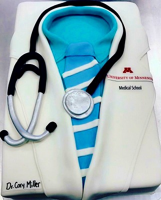 びっくり創作ケーキ