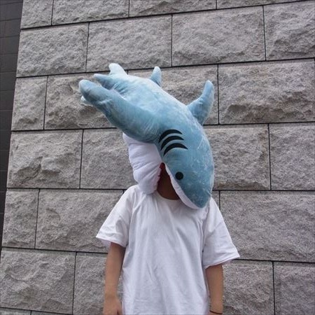 サメ抱き枕