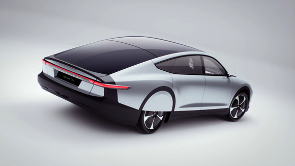 Lightyear One 長距離 ソーラーカー 太陽光発電