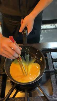 誰でも キレイにできる オムレツ 作り方 調理 料理