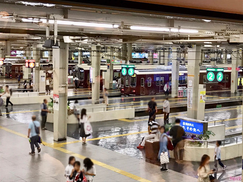 阪急梅田駅 トレインビュー