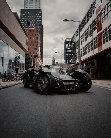 オランダ バットモービル バットマン ランボルギーニ