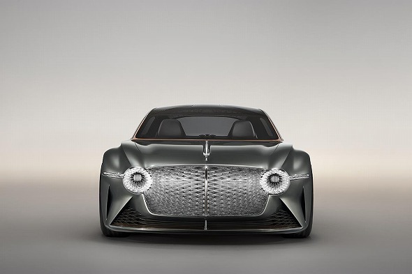 これが2035年の高級車の姿だ」 ベントレーがマッチョなAI