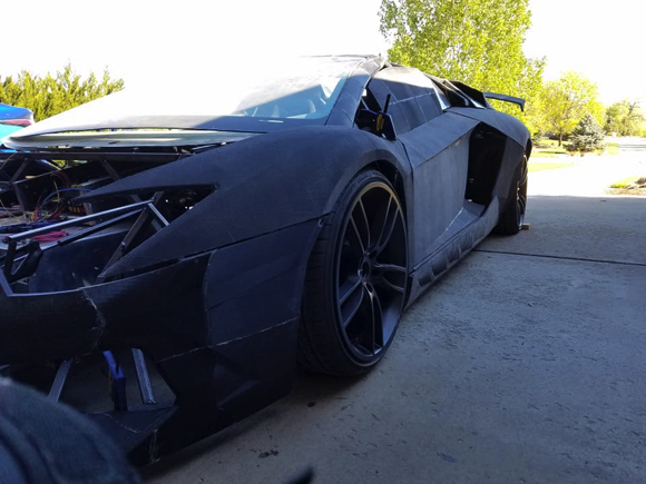 ランボルギーニ アヴェンタドール レプリカ 3Dプリンタ