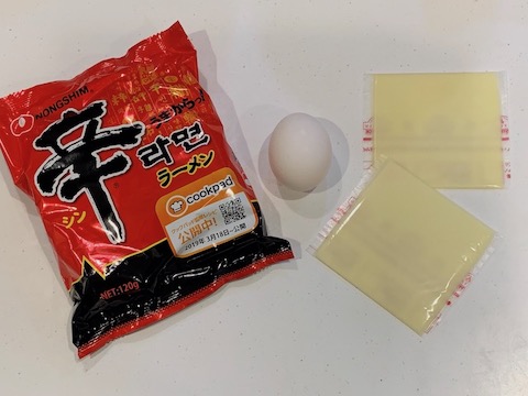 鯨井風汁なし麺