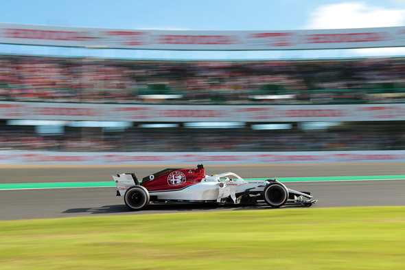 流し撮り サーキット レース