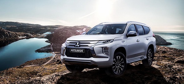 パジェロスポーツ