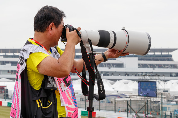 流し撮り サーキット レース
