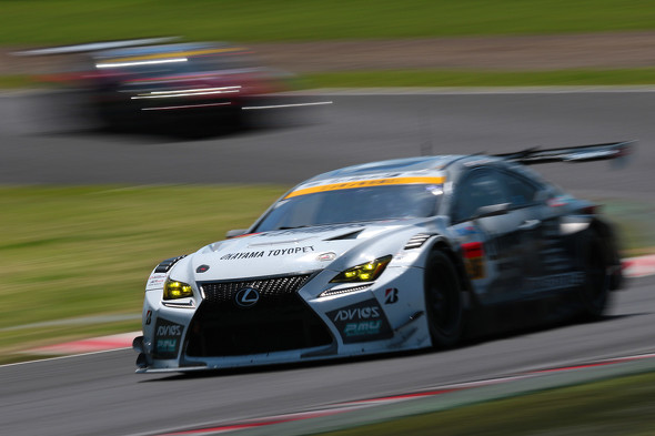 流し撮り サーキット レース