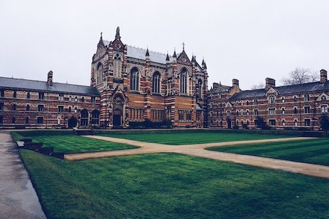 オックスフォード大学