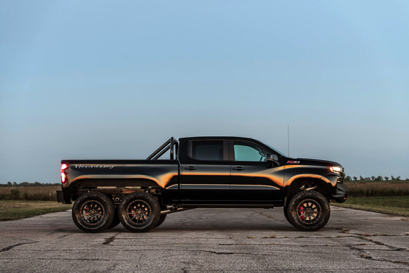 ゴリアテ シボレー ピックアップトラック 6輪 6x6