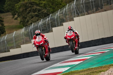 パニガーレ ドゥカティ