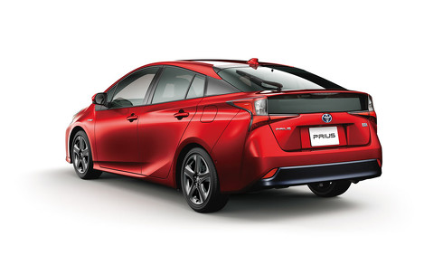 プリウス マイナーチェンジ デザイン