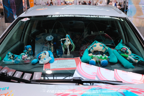 ヨーロッパ スイス ドイツ 痛車