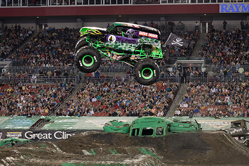 MONSTER JAM