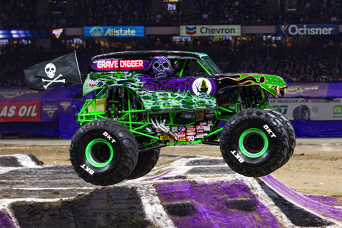 MONSTER JAM モンスタージャム