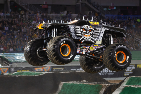 MONSTER JAM モンスタージャム