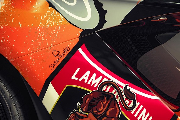 アヴェンタドール S