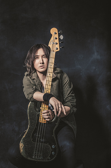 仮面ライダーゼロワン 主題歌 REAL×EYEZ 西川貴教 LUNA SEA J